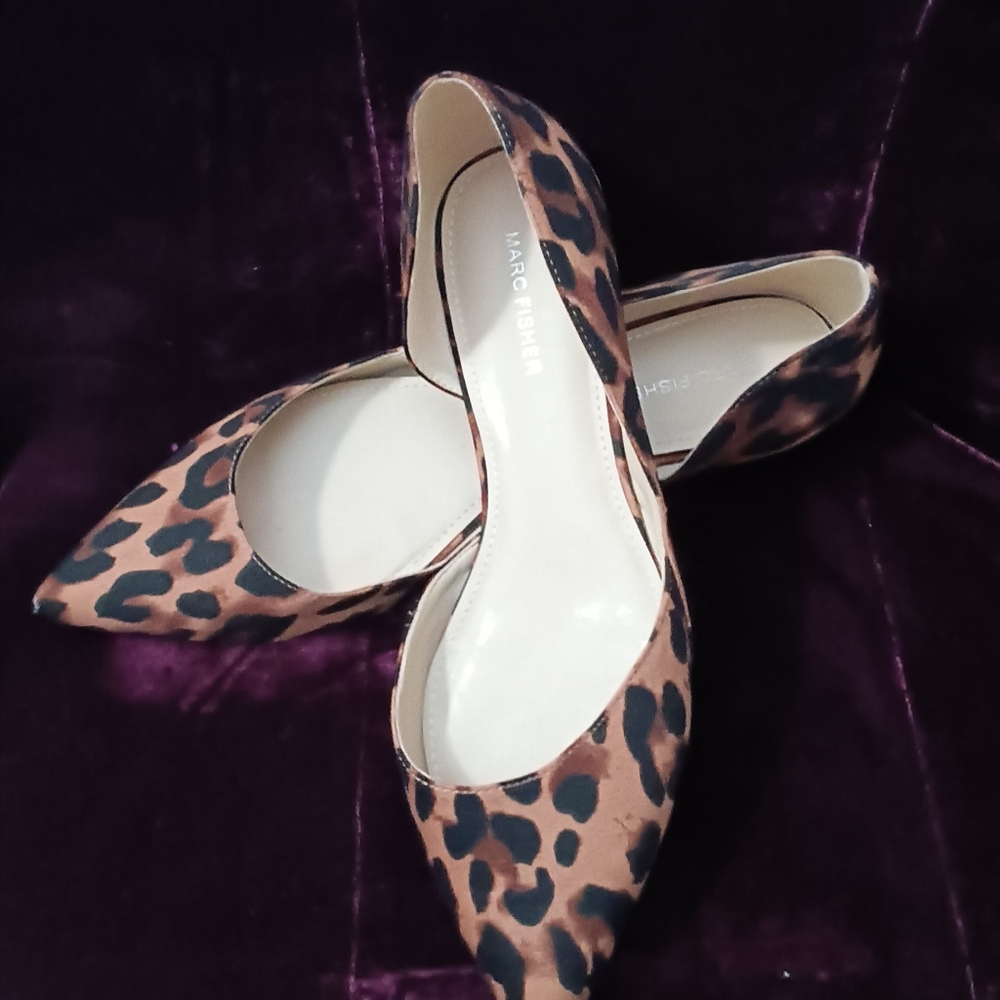 Marc Fisher Leopard Print Flats Size 10m - image 1